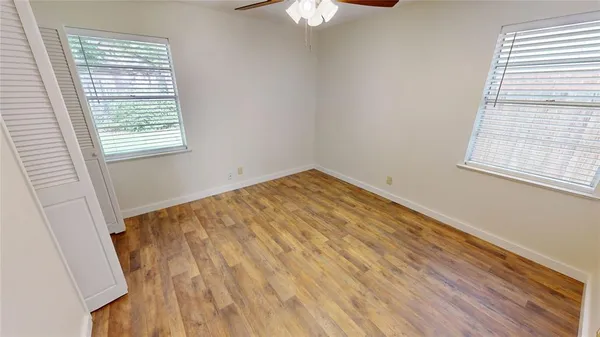 $327,500 | 2413 North Lockhart Street, Sherman, TX 75092