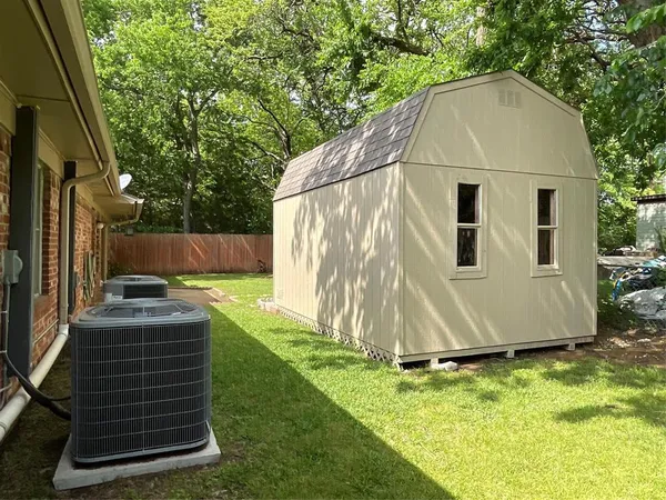 $327,500 | 2413 North Lockhart Street, Sherman, TX 75092