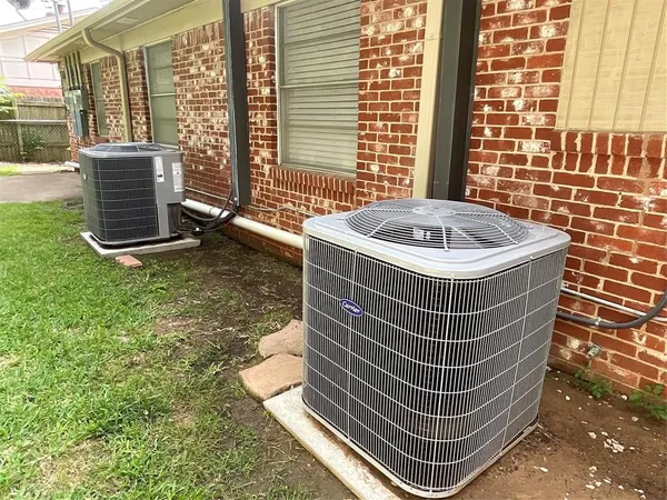 $327,500 | 2413 North Lockhart Street, Sherman, TX 75092