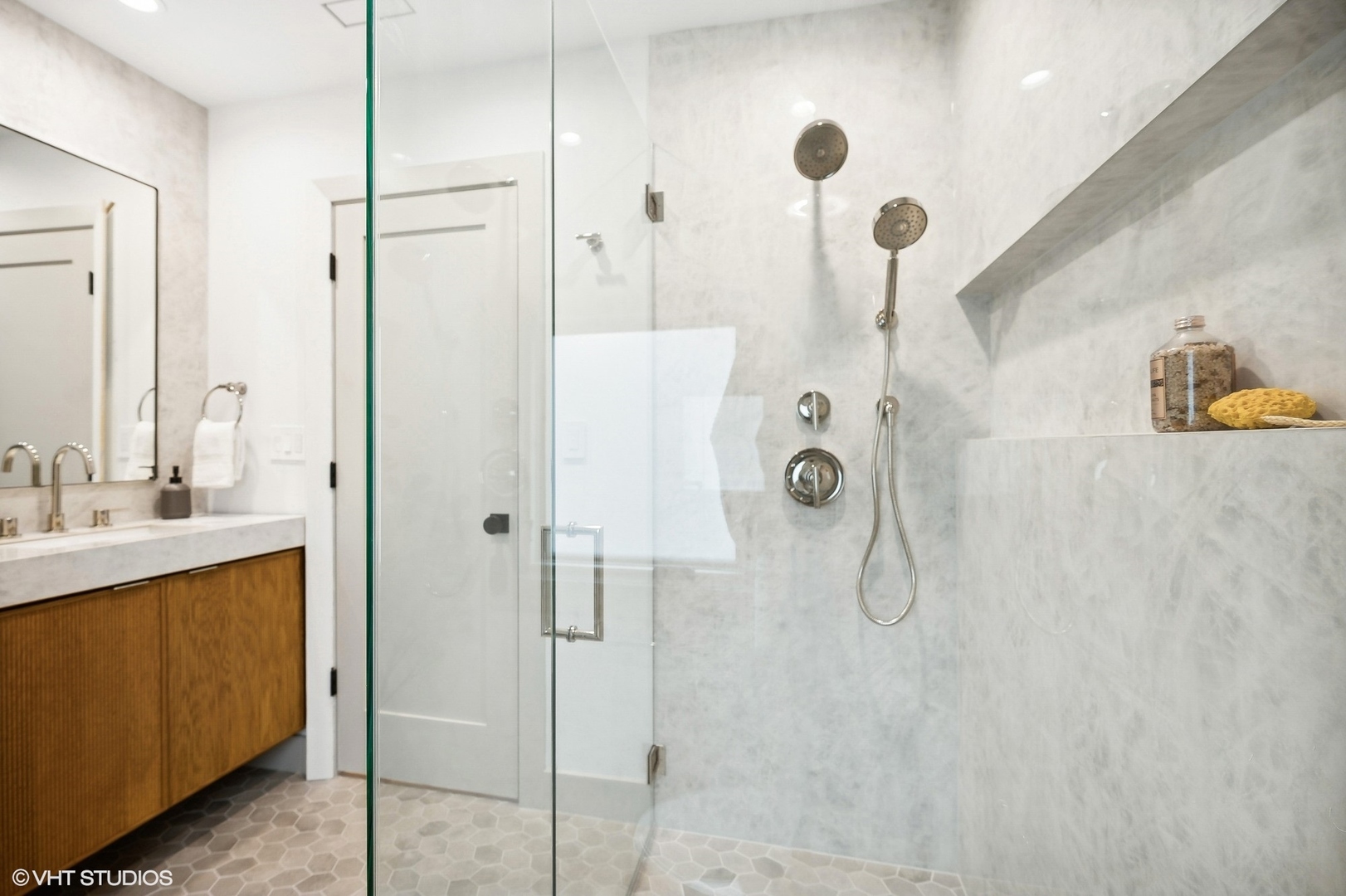487 Sheridan Road Highland Park, IL 60035 - Photo 28 of 45 Gallery Image 28