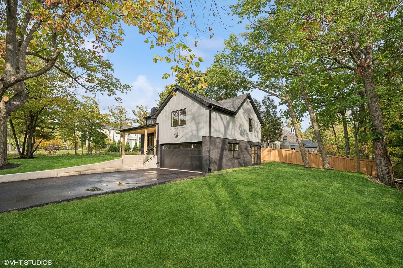487 Sheridan Road Highland Park, IL 60035 - Photo 3 of 45 Gallery Image 3