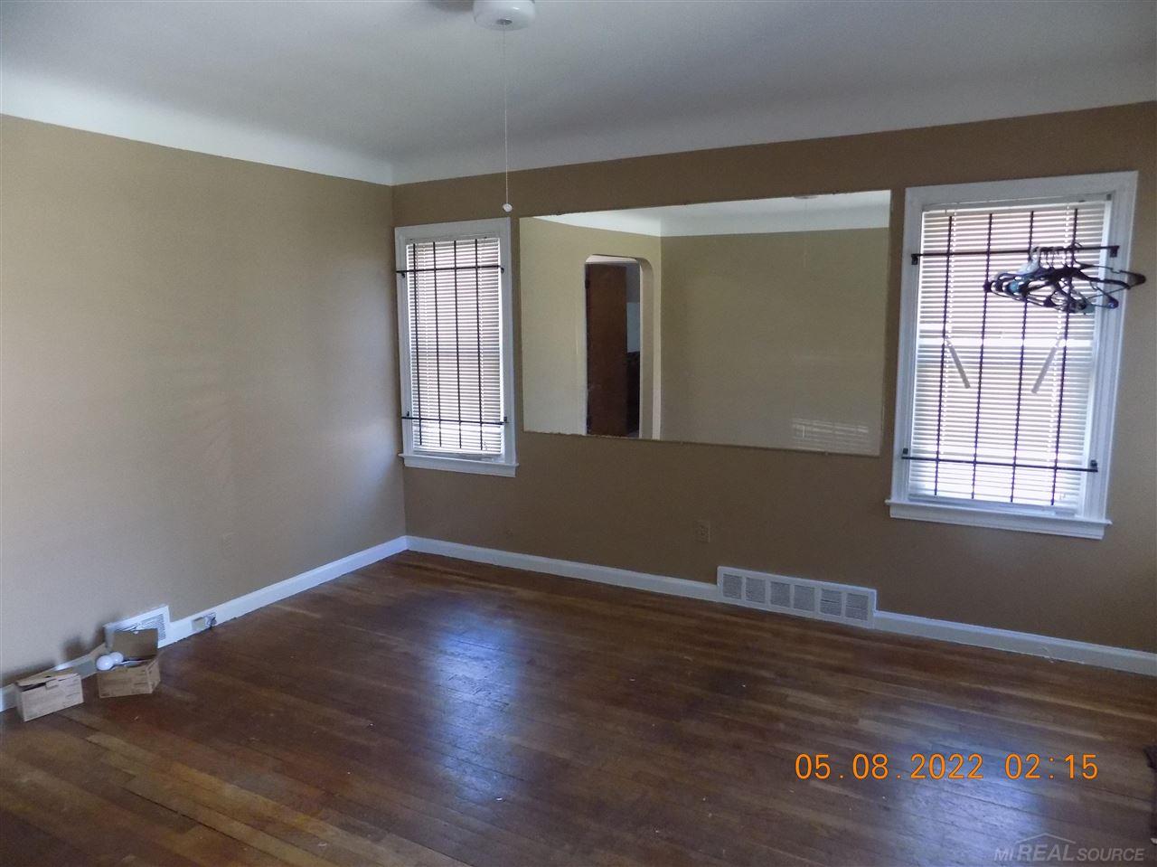 20411 Charest Street Detroit, MI 48234 - Photo 3 of 12