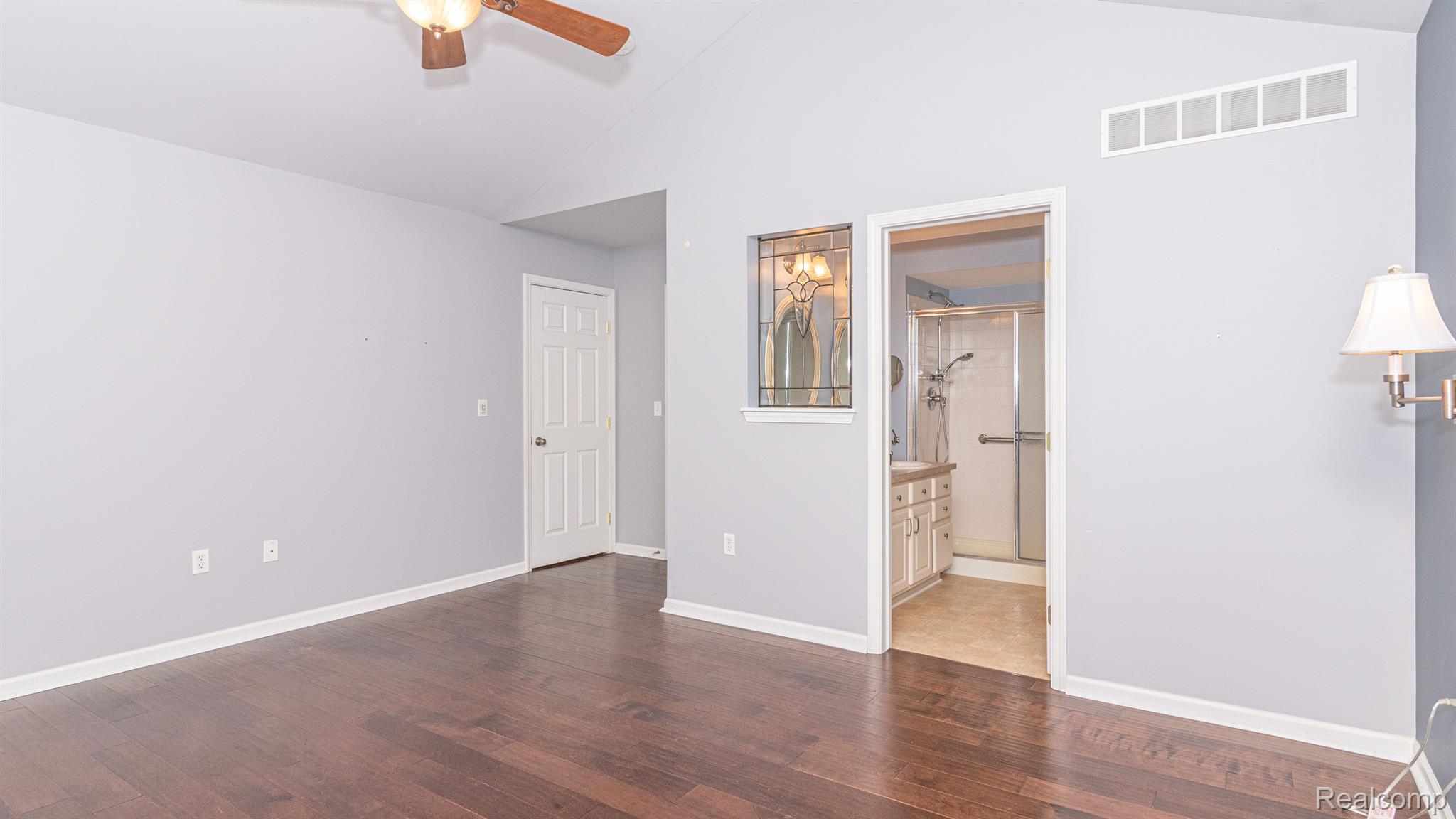 49105 Hawksburry Road, Unit 31 Canton, MI 48188 - Photo 28 of 56 Gallery Image 28
