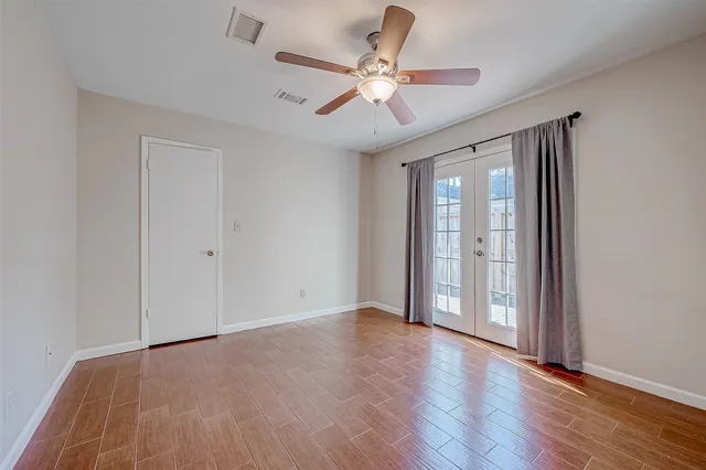 $2,200 | 2022 Highland Hills Drive, Sugar Land, TX 77478