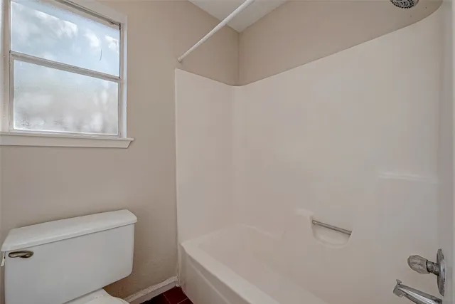 $2,200 | 2022 Highland Hills Drive, Sugar Land, TX 77478