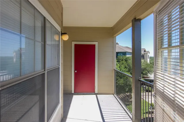 $1,425 | 2320 Gracy Farms Lane, Unit 1131, Austin, TX 78758