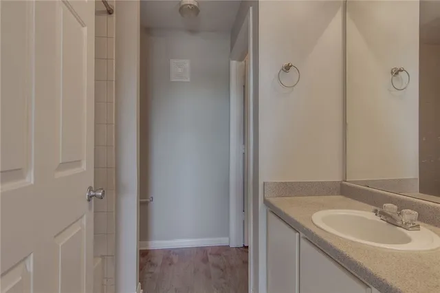 $1,425 | 2320 Gracy Farms Lane, Unit 1131, Austin, TX 78758