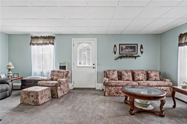 $549,000 | 88 Roseland Terrace, Tiverton, RI 02878