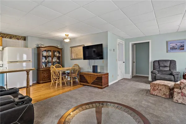 $549,000 | 88 Roseland Terrace, Tiverton, RI 02878