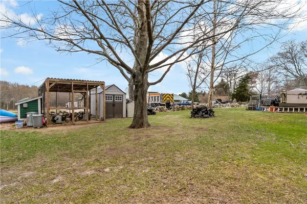 $549,000 | 88 Roseland Terrace, Tiverton, RI 02878