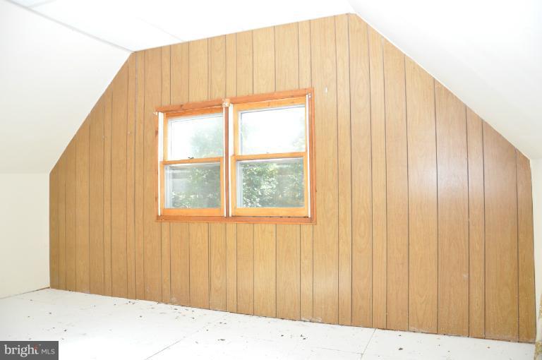 387 Battle Run Road Washington, VA 22747 - Photo 16 of 16 Upstairs Bedrooms
