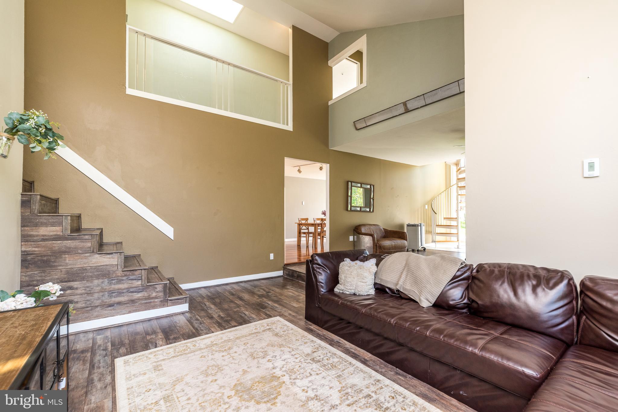 440 Sturgis Road Harleysville, PA 19438 - Photo 18 of 51 Family room with soaring ceilings