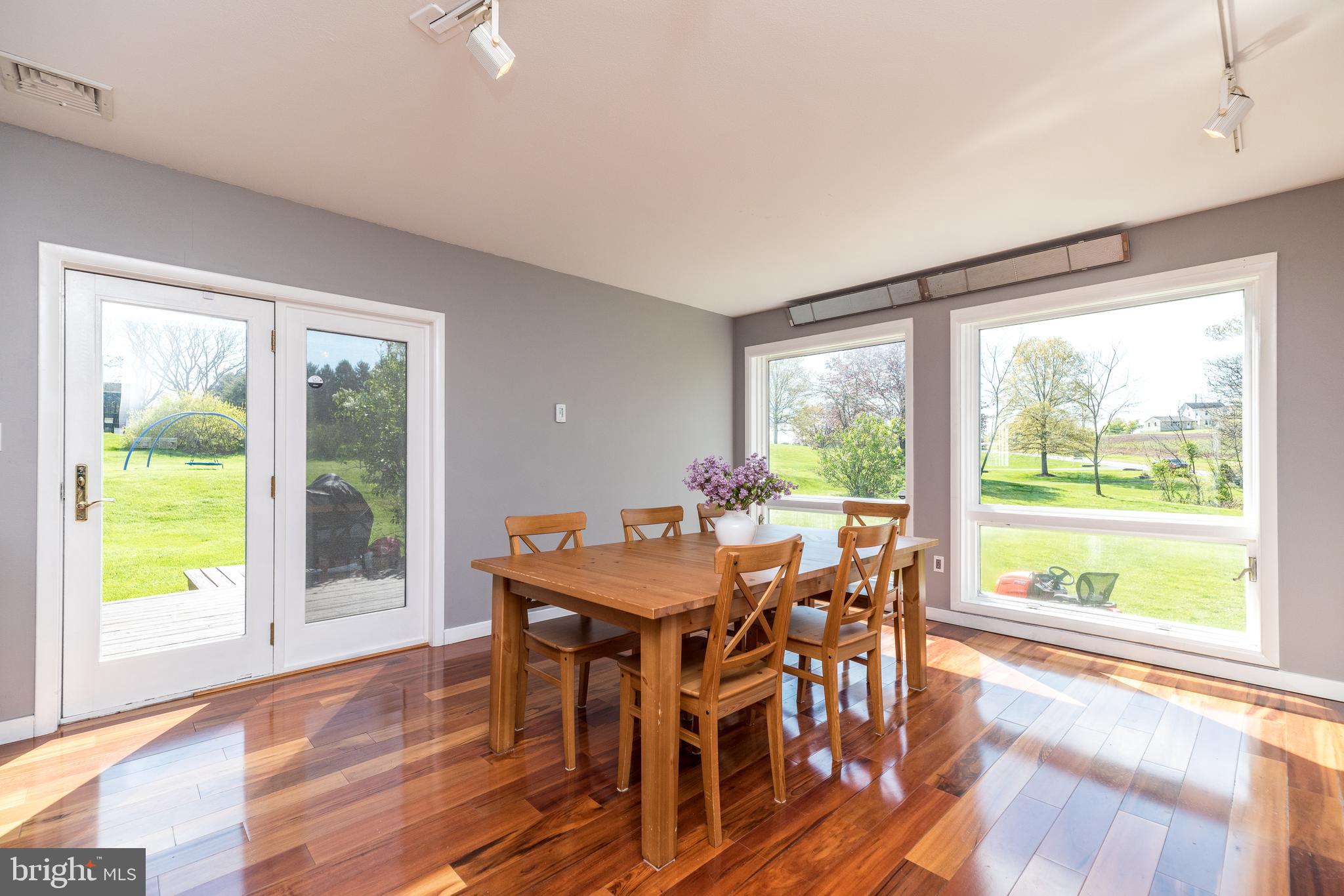 440 Sturgis Road Harleysville, PA 19438 - Photo 35 of 51 Dining area