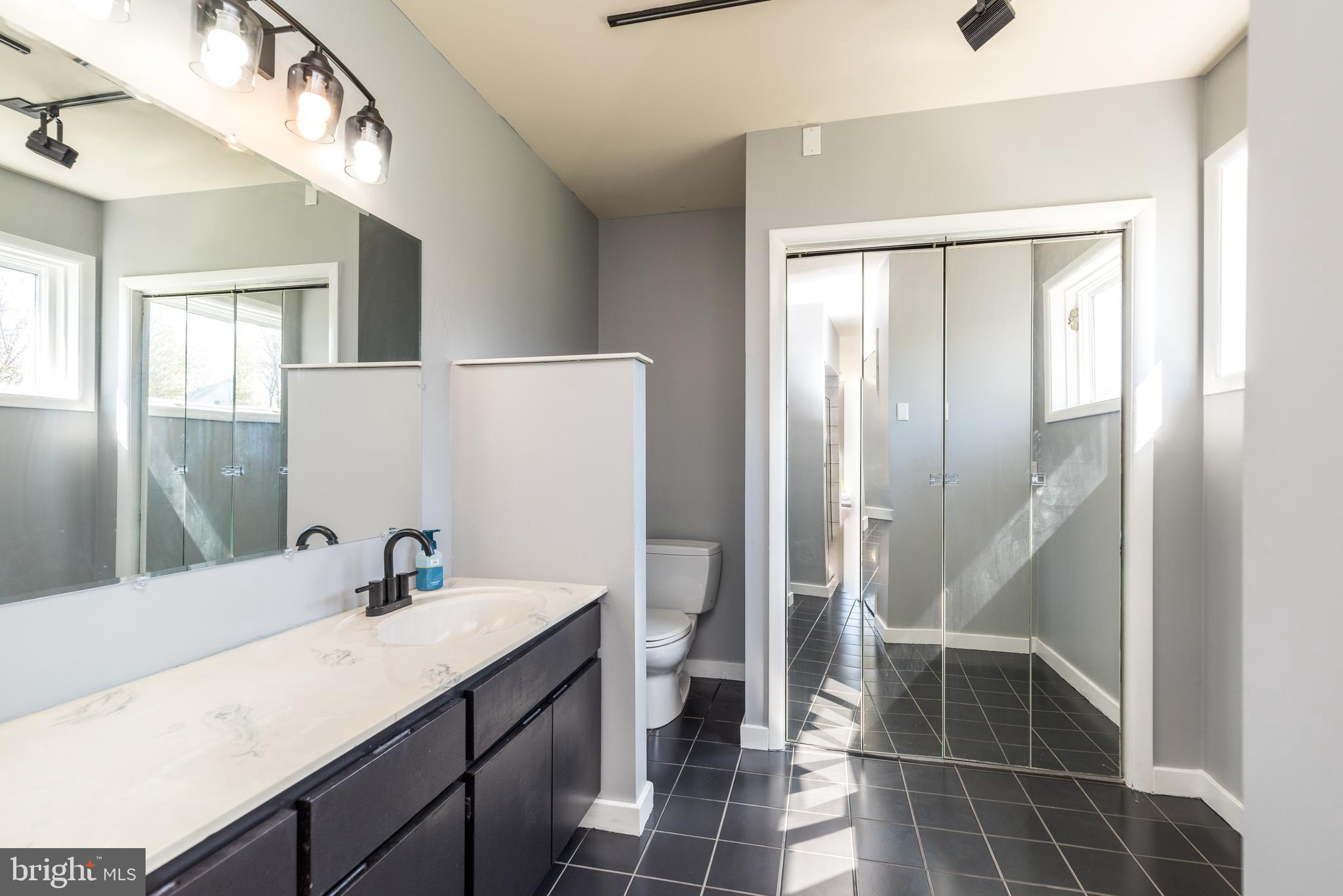 440 Sturgis Road Harleysville, PA 19438 - Photo 44 of 51 Master bathroom