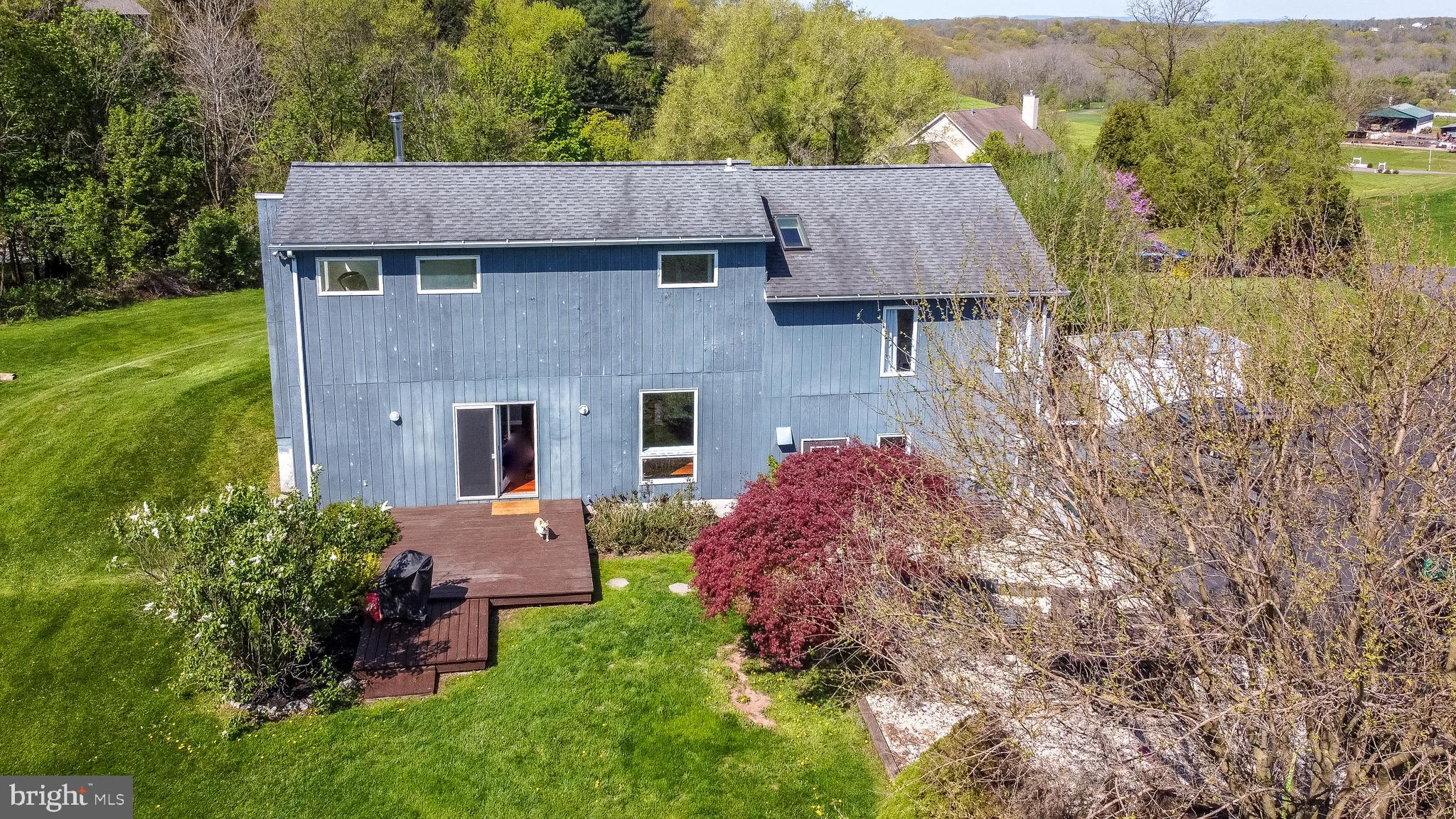 440 Sturgis Road Harleysville, PA 19438 - Photo 9 of 51 View of back