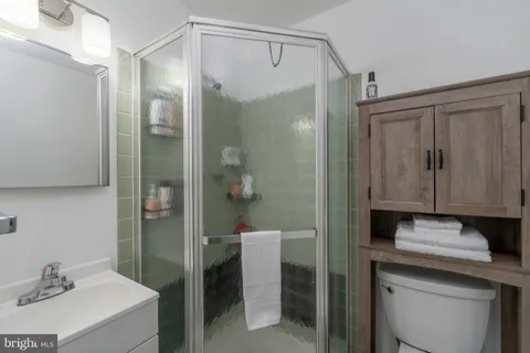 $399,900 | 26 Golden Hill Court, Catonsville, MD 21228