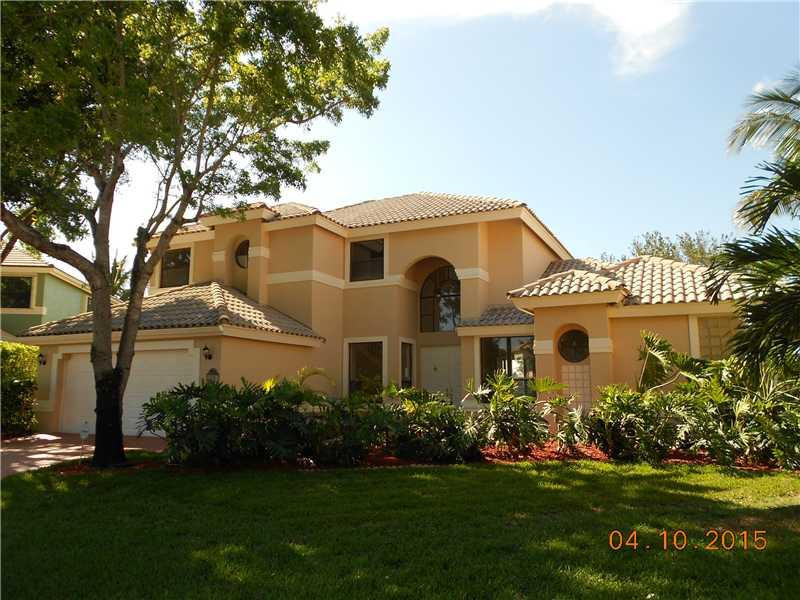22281 Tupelo Place Boca Raton, FL 33428 - Photo 1 of 7 Exterior Front