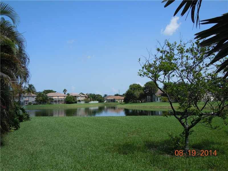 22281 Tupelo Place Boca Raton, FL 33428 - Photo 2 of 7 View