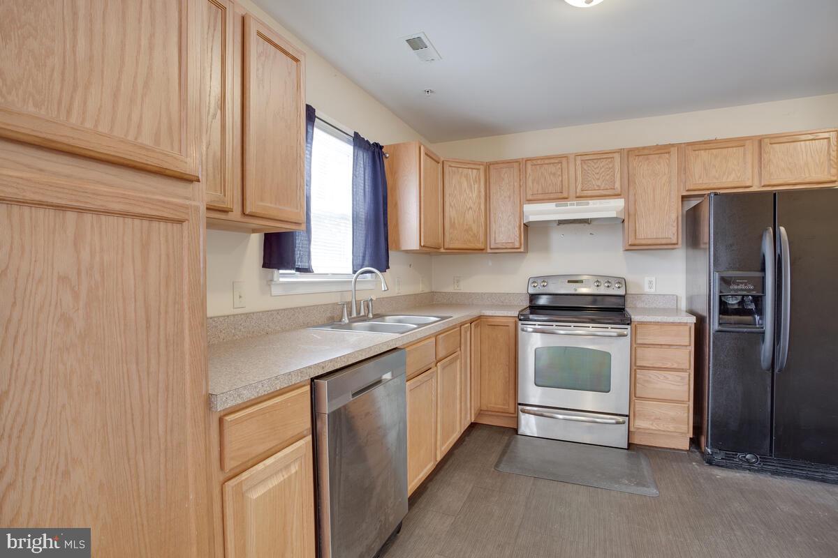 13912 Cherry Tree Crossing Road Brandywine, MD 20613 - Photo 10 of 41 Gallery Image 10