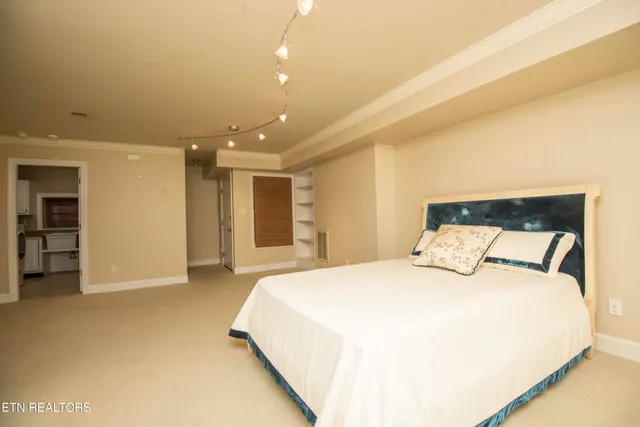 $3,200 | 613 Union Avenue Southwest, Knoxville, TN 37902