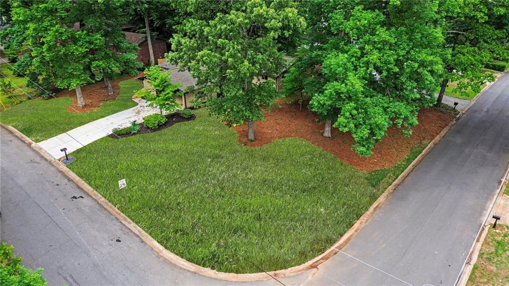 2700 Hawaii Court Decatur, GA 30033 - Photo 3 of 31 Gallery Image 3