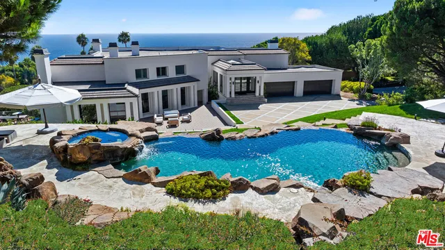 $11,995,000 | 32597 Pacific Coast Highway, Malibu, CA 90265