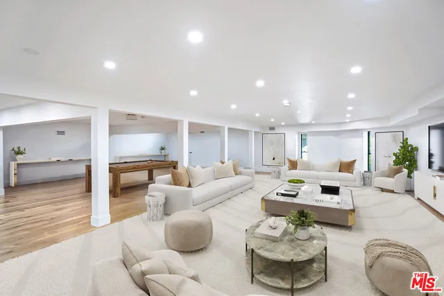 $11,995,000 | 32597 Pacific Coast Highway, Malibu, CA 90265
