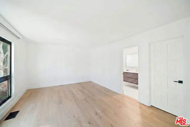 $11,995,000 | 32597 Pacific Coast Highway, Malibu, CA 90265