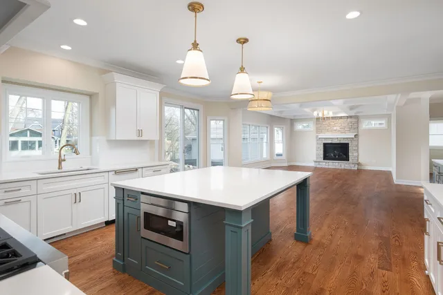 $1,697,000 | 31 Golden Larch Court, Naperville, IL 60540