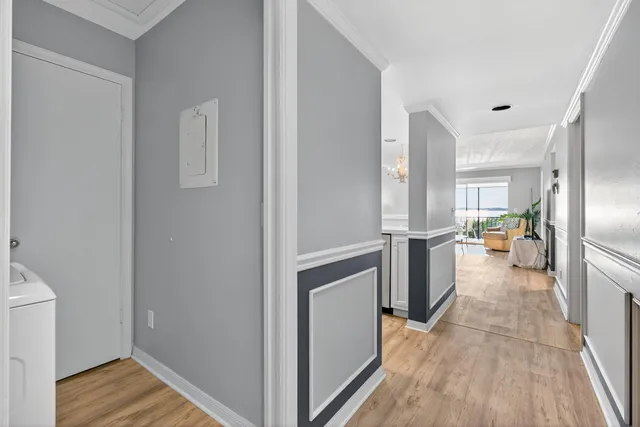 $5,100 | 390 Northeast Edgewater Drive, Unit 403, Stuart, FL 34996