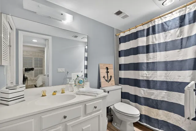 $5,100 | 390 Northeast Edgewater Drive, Unit 403, Stuart, FL 34996