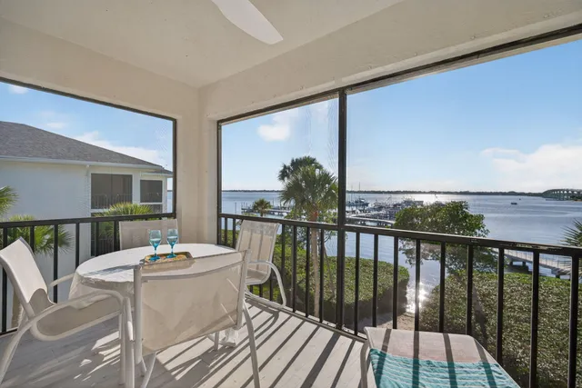 $5,100 | 390 Northeast Edgewater Drive, Unit 403, Stuart, FL 34996