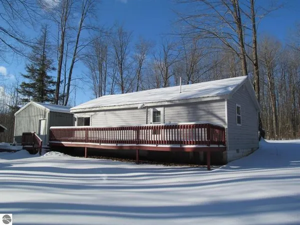 $135,000 | 17166 North 50th Avenue, Marion, MI 49665