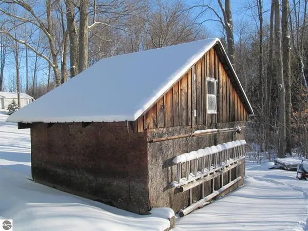$135,000 | 17166 North 50th Avenue, Marion, MI 49665