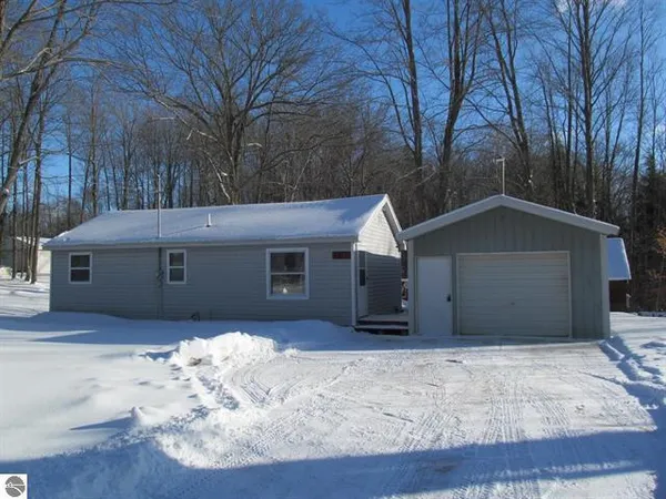 $135,000 | 17166 North 50th Avenue, Marion, MI 49665
