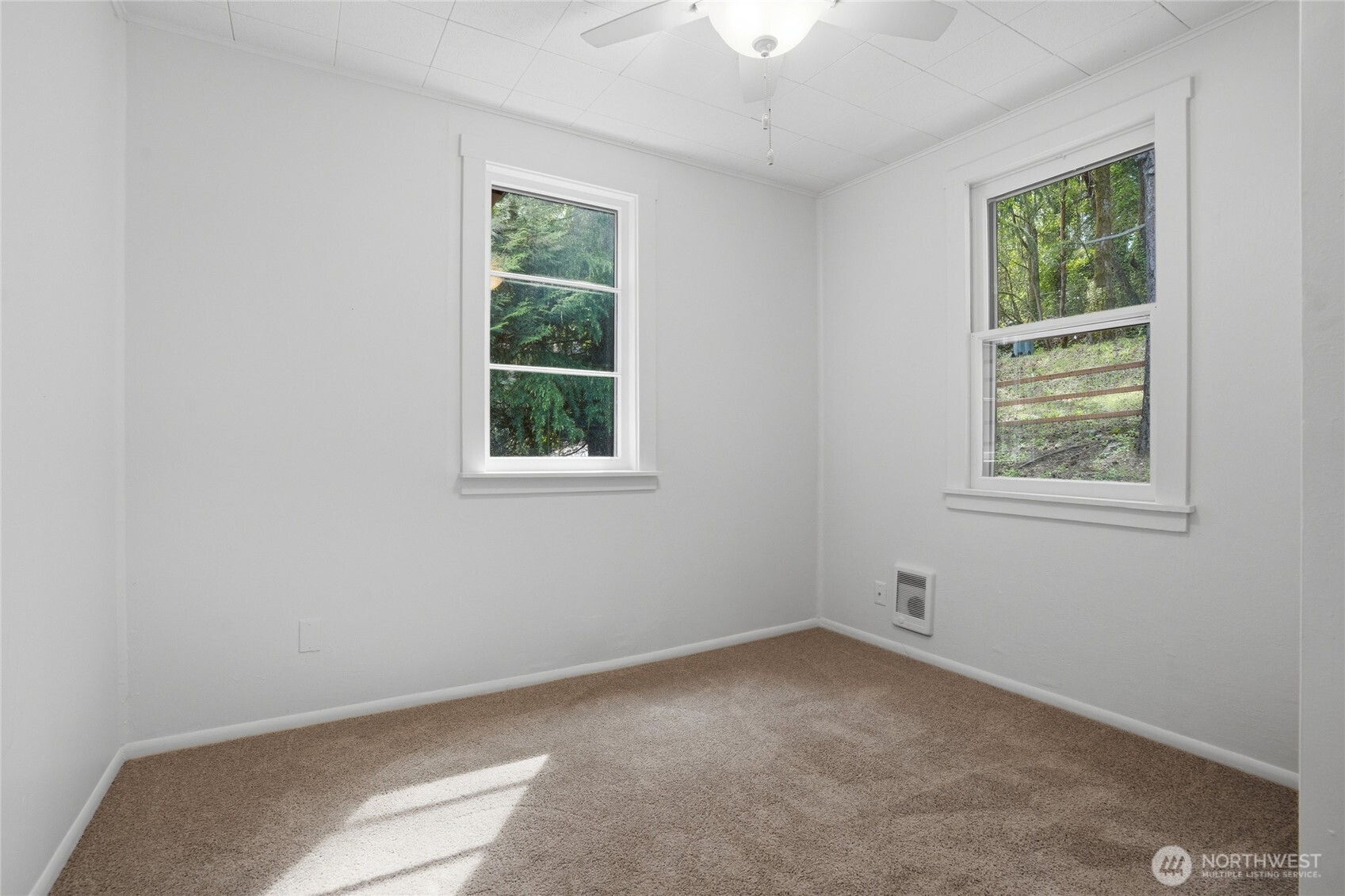 3604 Dahl Road Northwest Silverdale, WA 98383 - Photo 18 of 36