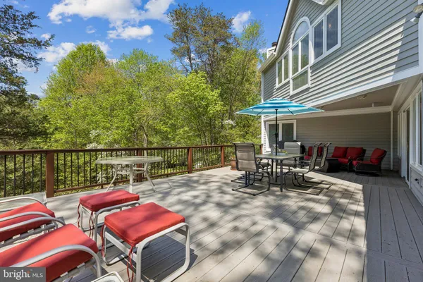 $1,800,000 | 2416 Sunny Meadow Lane, Vienna, VA 22181