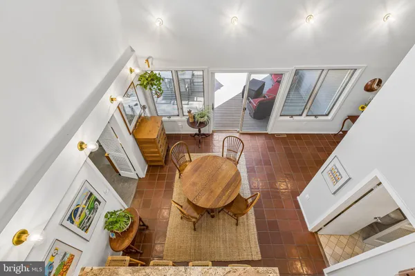 $1,800,000 | 2416 Sunny Meadow Lane, Vienna, VA 22181