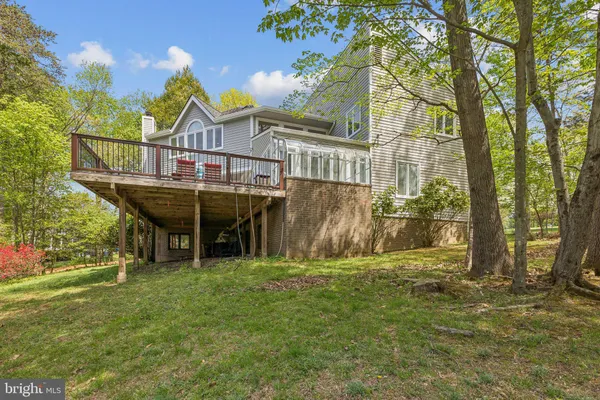 $1,800,000 | 2416 Sunny Meadow Lane, Vienna, VA 22181