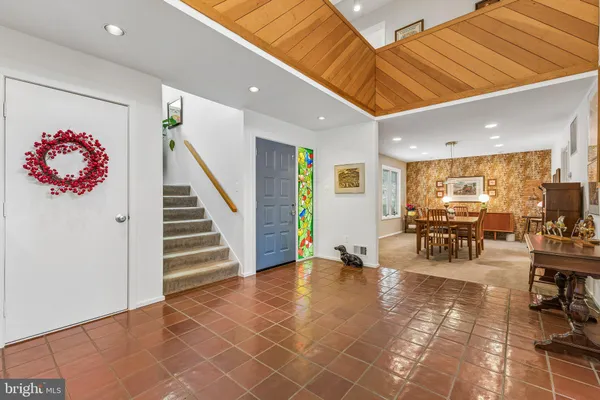 $1,800,000 | 2416 Sunny Meadow Lane, Vienna, VA 22181