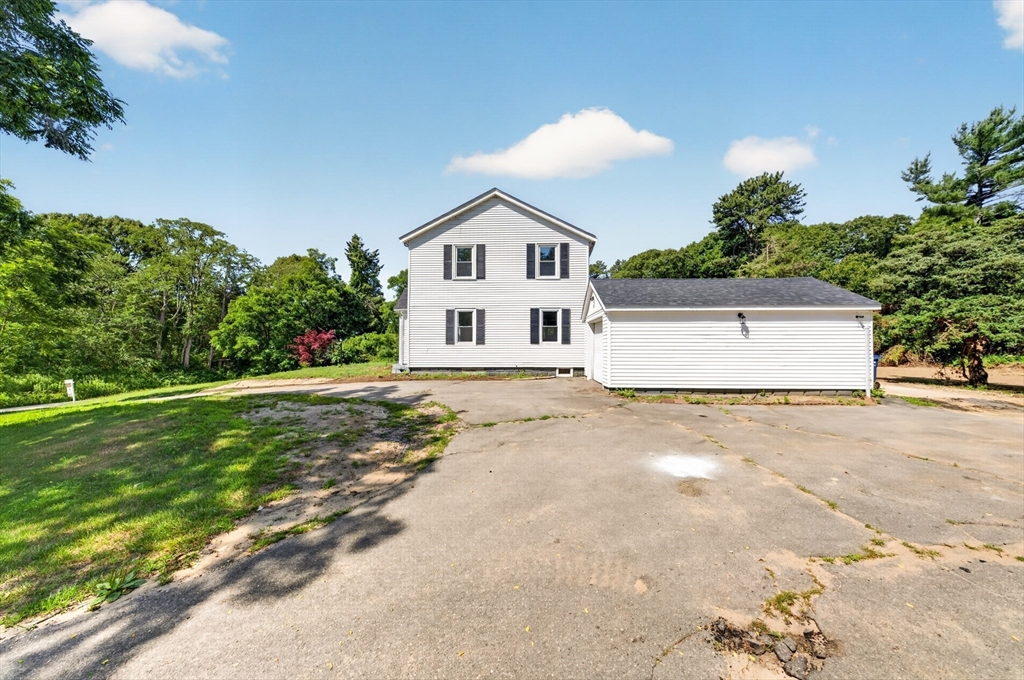 71 Great Neck Road Wareham, MA 02571 - Photo 2 of 16