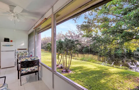 $170,000 | 130 Lake Meryl Drive, Unit 226, West Palm Beach, FL 33411