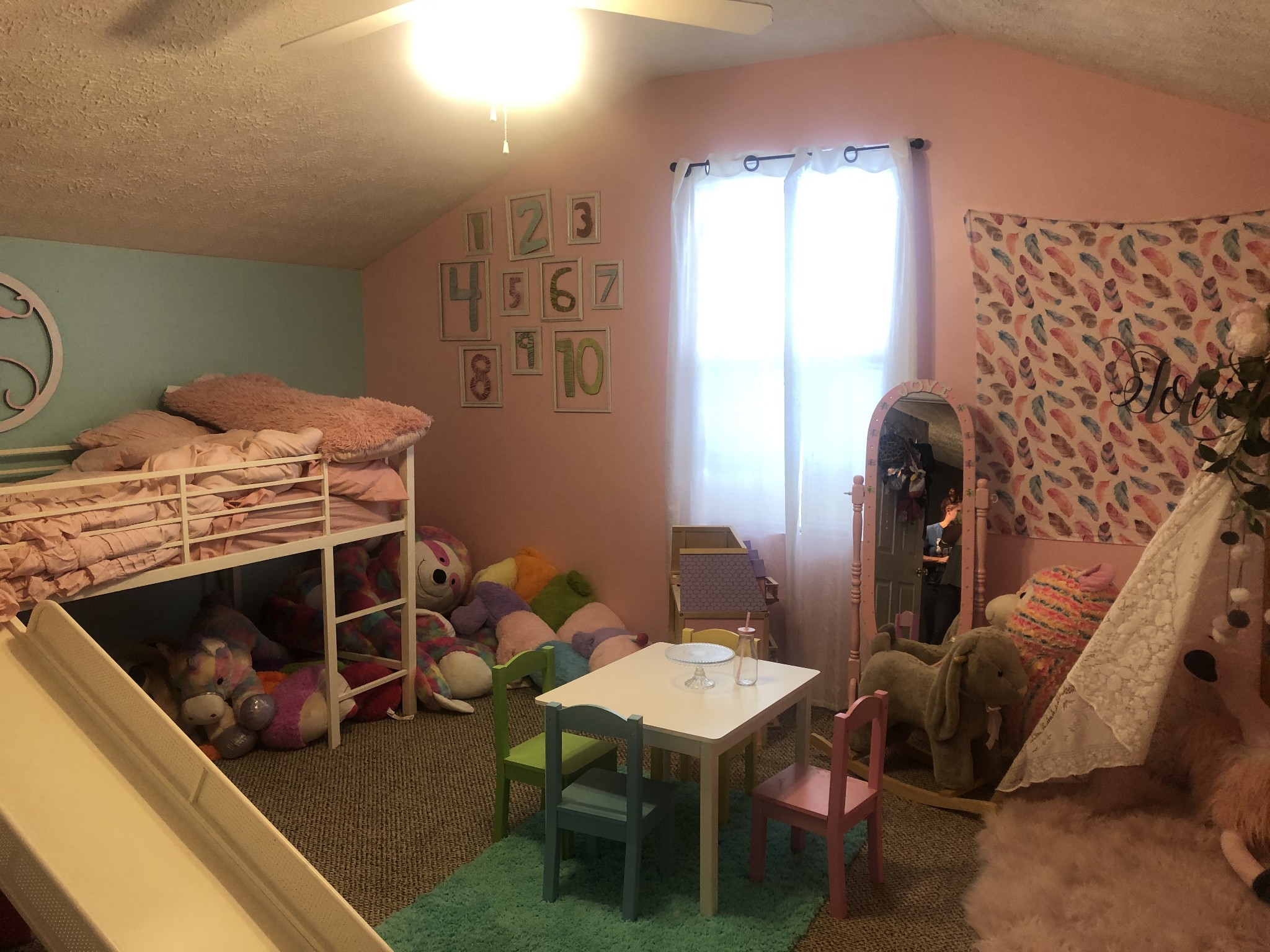 714 Days Road Lafayette, TN 37083 - Photo 18 of 19 a bed room with furniture and a fireplace