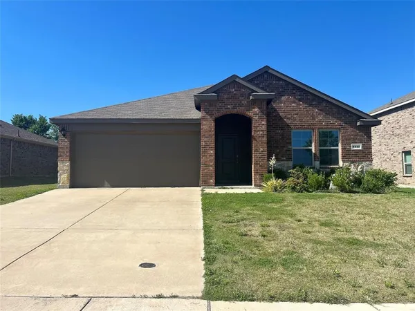 $1,999 | 3417 Sweetwater Way, Sherman, TX 75090