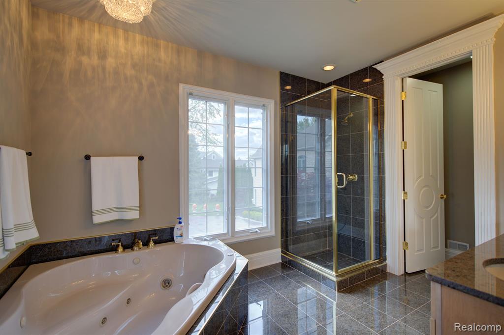 13232 Enid Boulevard Fenton, MI 48430 - Photo 23 of 28 Gallery Image 23