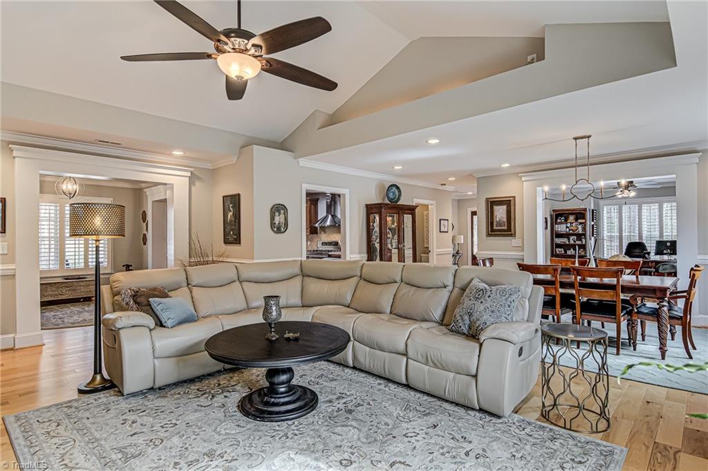 983 Avon Road Winston-Salem, NC 27104 - Photo 8 of 45 Gallery Image 8