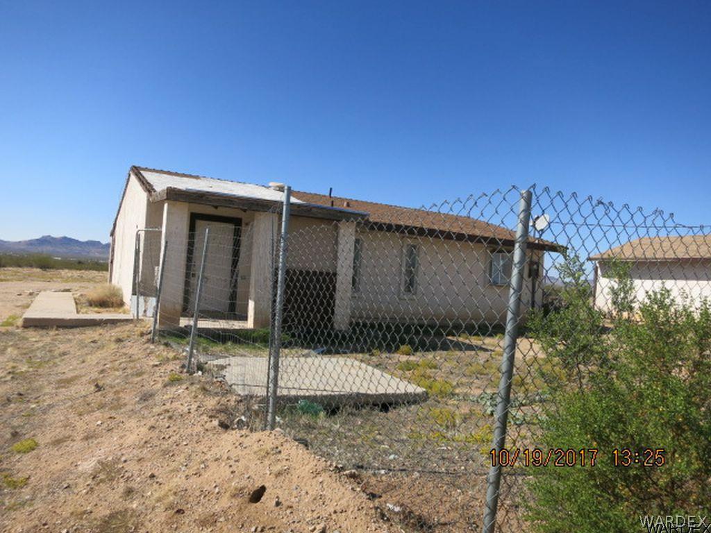 789 South Davis Road, Unit 83 Golden Valley, AZ 86413 - Photo 1 of 23 Gallery Image 1
