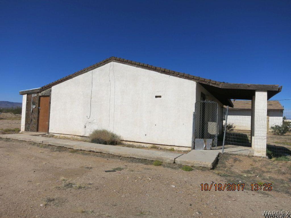 789 South Davis Road, Unit 83 Golden Valley, AZ 86413 - Photo 3 of 23 Gallery Image 3