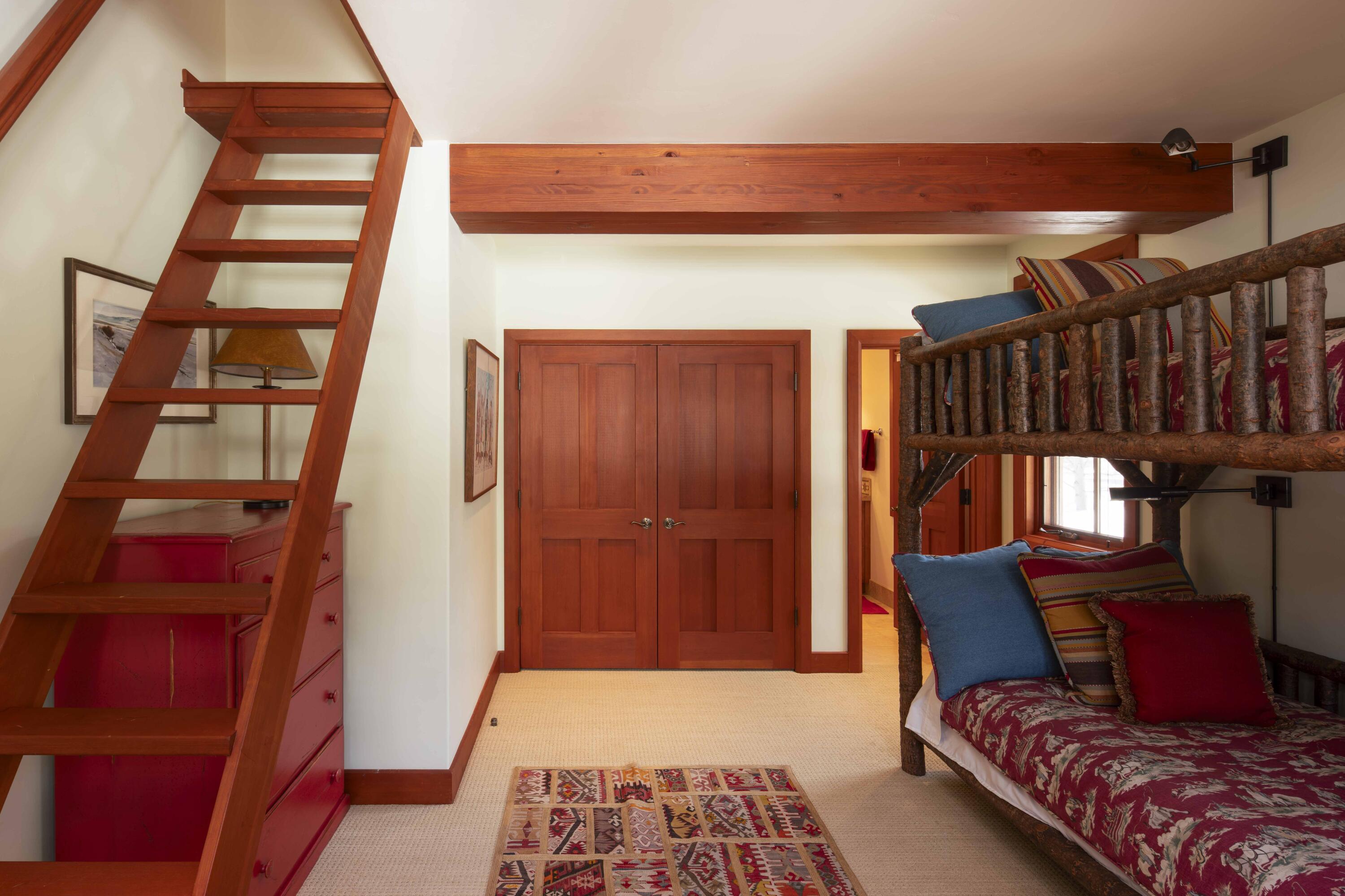 115 Ritchie Drive Ketchum, ID 83340 - Photo 31 of 48 Bunk Room Bed 4