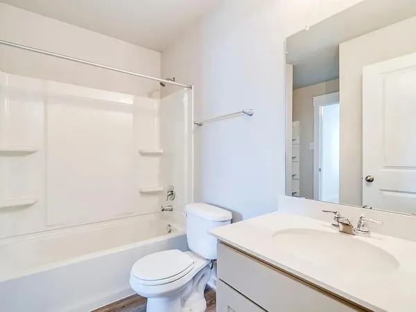 wooden floor and closet in a room